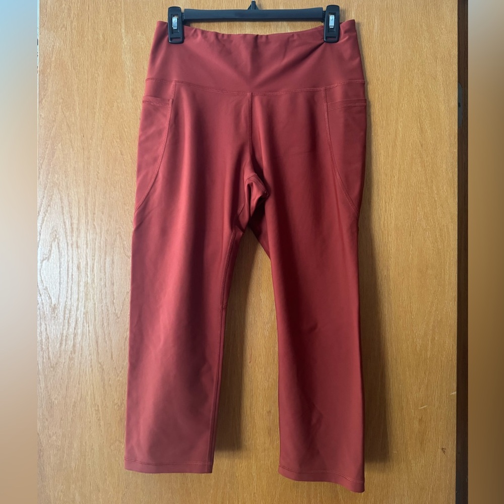 Old Navy Active Rust Leggings